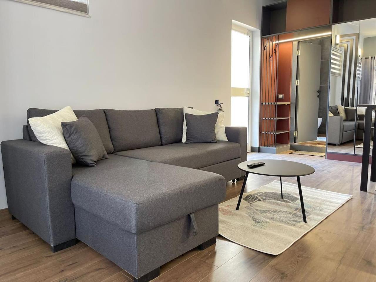 Central Charming Studio Old Town Durres Ngoại thất bức ảnh