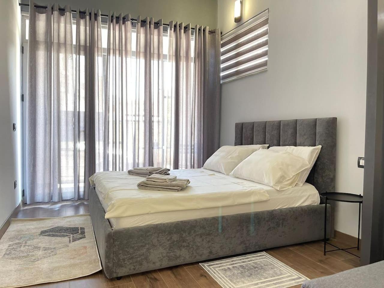 Central Charming Studio Old Town Durres Ngoại thất bức ảnh